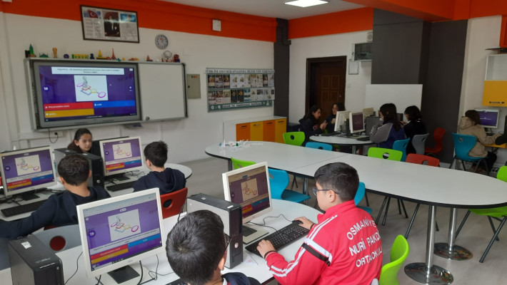 Algoritma, Kahootla Buluşuyor.